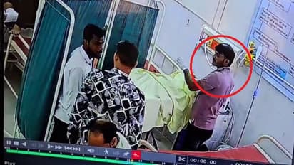 ಮಹಿಳಾ ಶವದ ಜೊತೆ ವಾರ್ಡ್‌ಬಾಯ್‌ ಅಸಹ್ಯಕರ ಕೃತ್ಯ; ಸಿಸಿಟಿವಿಯಲ್ಲಿ ದೃಶ್ಯ ಸೆರೆ