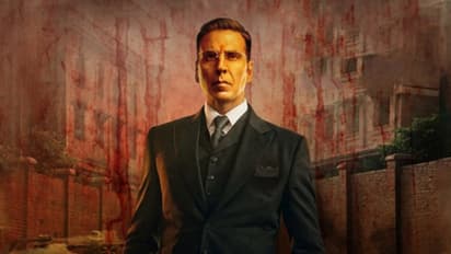 എന്തുപറ്റി കേസരിക്ക്?, തിങ്കളാഴ്‍ച പരീക്ഷ വിജയിച്ചോ അക്ഷയ് കുമാര്‍?