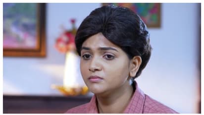 അച്ഛനോട് സംശയം തുറന്ന് പറഞ്ഞ് ആദർശ്- പത്തരമാറ്റ് സീരിയൽ റിവ്യൂ 