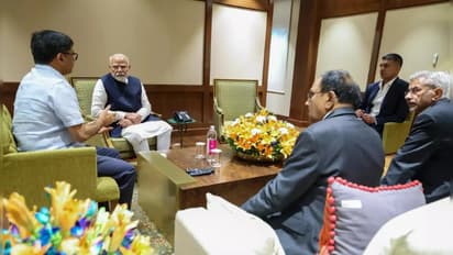 PM Modi: హుటాహుటిన ఢిల్లీ చేరుకున్న మోదీ.. ఎయిర్ పోర్టులో అత్యవసర సమావేశం, నెక్ట్స్ ఏంటీ..?