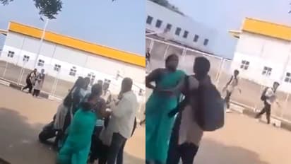 AP: లెక్చరర్ని చెప్పుతో కొట్టడంపై సీరియస్ యాక్షన్.. సస్పెండ్!