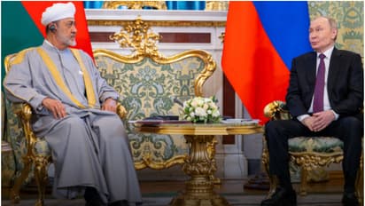 ഒമാനും റഷ്യയും ഉഭയകക്ഷി സഹകരണം കൂടുതൽ മെച്ചപ്പെടുത്തും, സന്ദർശനം പൂര്ത്തിയാക്കി സുല്ത്താൻ മടങ്ങി