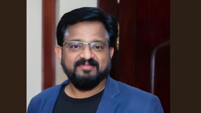 ഗിരീഷ് കർണാട് തിയേറ്റർ സ്മാരക വേദി അഞ്ചാമത് അവാർഡ് കുവൈത്ത് പ്രവാസി ഷമേജ് കുമാറിന്