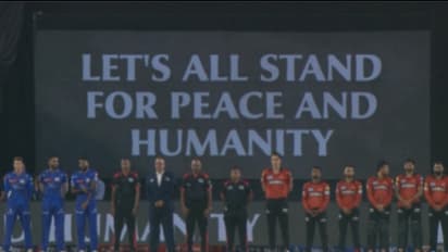 കണ്ണീരണിഞ്ഞ് ഐപിഎല്ലും; പഹല്‍ഗാം ഭീകരാക്രമണം അപലപിച്ച് ക്യാപ്റ്റന്‍മാര്‍, താരങ്ങള്‍ കറുത്ത ആംബാന്‍ഡ് അണിഞ്ഞു