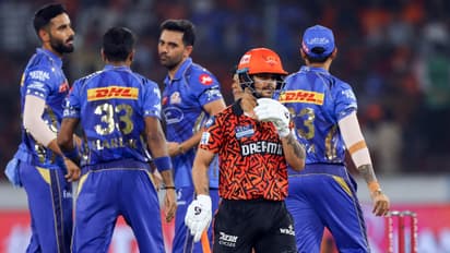 ചീട്ടുകൊട്ടാരം പോലെ തകര്ന്ന് സണ്റൈസേഴ്സ്; ഇഷാന് കിഷന്റെ ആനമണ്ടത്തരം; വിക്കറ്റല്ല, റിവ്യൂ എടുക്കാതെ മടങ്ങി