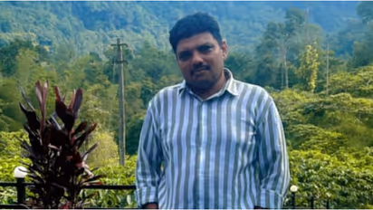  കോഴിക്കോട് കൂടരഞ്ഞിയിൽ ഇറക്കത്തിൽ വെച്ച് സ്കൂട്ടർ നിയന്ത്രണം വിട്ടു മറിഞ്ഞു; മിഠായി തെരുവിലെ വ്യാപാരി മരിച്ചു