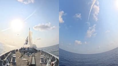 രണ്ടും കൽപ്പിച്ച് ഇന്ത്യ! മിസൈലുകളെ ചാരമാക്കാൻ പോന്നവൻ, അറബിക്കടലിൽ ഐഎൻഎസ് സൂറത്തിൽ മിസൈൽ പരീക്ഷണം വിജയം