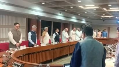 பஹல்காம் சம்பவம்! டெல்லியில் அனைத்துக்கட்சி கூட்டம்! என்ன முடிவு எடுக்கப்பட்டது? 