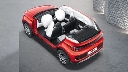 பேமிலி கார் + பாதுகாப்பு கியாரண்டி - 6 ஏர்பேக்குகளுடன் கூடிய மலிவு விலை கார்கள்