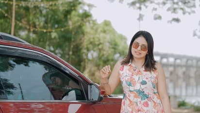 വാട്സ്ആപ്പ് ഗ്രൂപ്പിനു പുറത്തേക്കു വളർന്ന യാത്ര; സുഹൃത്തുക്കൾക്കൊപ്പമുള്ള യാത്രാനുഭവങ്ങളുമായി ഗായത്രി അരുൺ