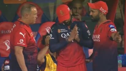 നിർദേശവുമായി ദിനേശ് കാർത്തിക്ക്, കൈ കൂപ്പി ഒഴിവാക്കി കോലി; മുഖ്യപരിശീലകനും സമാന മറുപടി