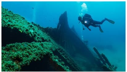 ഫേസ്ബുക്ക് മാര്‍ക്കറ്റ് പ്ലേസില്‍ വിക്കാന്‍ വച്ചത് 1917 ലെ കപ്പല്‍ച്ചേതം, വിറ്റ് പോയത് വെറും 34,000 രൂപയ്ക്ക്