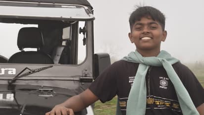 സ്കൂളിലെ ജീവനക്കാരിയുടെ കല്യാണത്തിനെത്തി, കൂട്ടുകാർ നോക്കി നിൽക്കെ 14 കാരൻ കുളത്തിൽ വീണ് മുങ്ങി മരിച്ചു