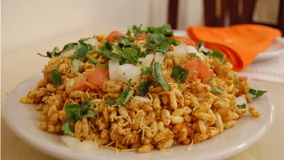 ಜಸ್ಟ್ 2 ನಿಮಿಷದಲ್ಲಿ ಕ್ರಿಸ್ಪಿಯಾಗಿ ಬೇಲ್‌ಪುರಿ ತಯಾರಿಸುವ ಸೀಕ್ರೆಟ್ ವಿಧಾನಗಳು