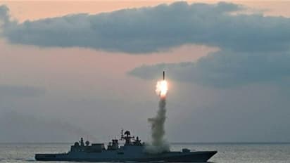 Indian Navy: గంటకు 3457 కి.మీలు దూసుకెళ్లే క్షిపణి.. ఇండియన్ నేవీకి శక్తివంతమైన అస్త్రం