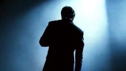 ప్రభాస్, షారుఖ్ కంటే ఎక్కువ ఆస్తులు ఉన్న కమెడియన్, ప్రపంచంలోనే రిచ్చెస్ట్ కామెడీ యాక్టర్ ఎవరో తెలుసా?  