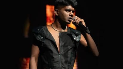  അറസ്റ്റിലായ വേടന്റെ ആദ്യ പ്രതികരണം, പൊലീസ് വേട്ടയാടലാണോ എന്ന ചോദ്യത്തിന് 'അല്ല' എന്ന് മറുപടി 