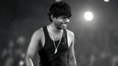 രഞ്ജിത്ത് കുമ്പിടിയെ തേടി വനംവകുപ്പ്;പുലിപ്പല്ല് കൈമാറിയത് ചെന്നൈയിൽ വെച്ച്, റാപ്പർ വേടനെതിരെ കൂടുതൽ വകുപ്പുകൾ