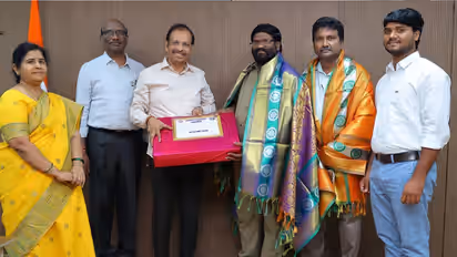 TGSRTC: అందరూ ఇలా నిజాయితీగా ఉంటే ఎంత బాగుండు.. కండెక్టర్ అన్న చేసిన పనికి హ్యాట్సాఫ్ చెప్పాల్సిందే 