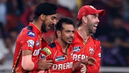 ധോണിയുടെ വക സമ്മാനം, തുള്ളിച്ചാടി ചഹല്; ട്രോളുമായി മാക്സ്വെല്, നോട്ടമിട്ട് പ്രിയാൻഷ് ആര്യ