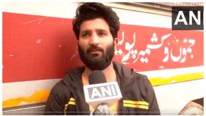 पाकिस्तानी छात्र का चौंकाने वाला दावा: 'भारत में 17 साल से रह रहा, वोटर ID भी है'