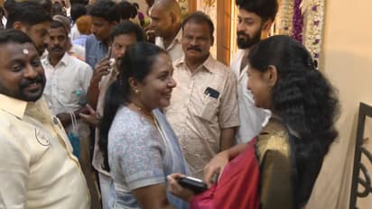 அண்ணா அறிவாலத்திற்கு வந்த வானதி சீனிவாசன்.! கனிமொழியோடு திடீர் சந்திப்பு- காரணம் என்ன.?