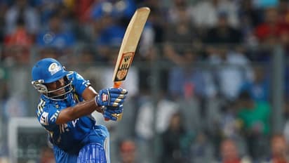 ആ ബൗളറെ നേരിടാൻ മാത്രം ടീം മീറ്റിങ്ങുകള്, അവസാനം സുല്ലിട്ട് മുംബൈ; ഓർത്തെടുത്ത് റായുഡു