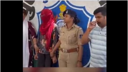 11കാരനെ അധ്യാപിക 'തട്ടിക്കൊണ്ടു'പോയെന്ന് പരാതി, ഫോണ് സ്വിച്ചോഫ്; കണ്ടെത്തിയത് 390 കിമീ അകലെ, പോക്സോ ചുമത്തി