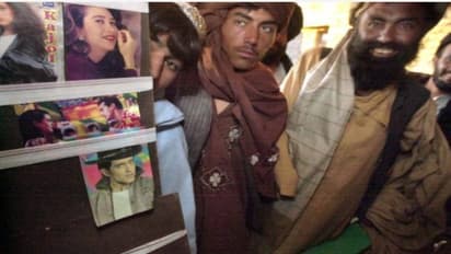 पाकिस्तानी रेडिओवर भारतीय गाण्यांना बंदी, कोणत्याही प्रकारचा भारतीय कंटेन्ट बॅन