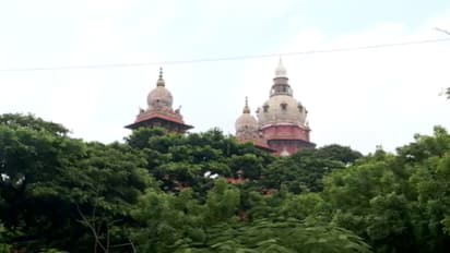'അയൽവീട്ടിലെ പെൺകുട്ടിയുമായി പ്രണയം, പിന്നാലെ ഒളിച്ചോടി' പോക്സോ കേസിൽ സുപ്രധാന ഉത്തരവുമായി മദ്രാസ് ഹൈക്കോടതി