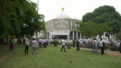 ಚಾಮರಾಜನಗರ ಜಿಲ್ಲಾಧಿಕಾರಿ ಕಚೇರಿಗೆ ಬಾಂಬ್ ಬೆದರಿಕೆ ಹಿನ್ನಲೆ: ಆತಂಕದ ವಾತಾವರಣ