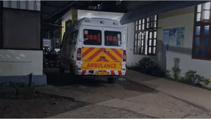 മണൽത്തിട്ടയിലൂടെ മറുകരയിൽ പോയി മടങ്ങുന്നതിനിടെ കാൽവഴുതി വെള്ളത്തിലേക്ക് വീണു; പെരിയാറിൽ യുവതി മുങ്ങിമരിച്ചു