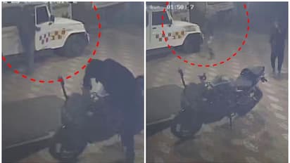 ടയറ് പഞ്ചറായി പോയതോടെ പെട്ട്! ആംബുലൻസ് അടിച്ചോണ്ട് പോകുന്നതിനിടെ വന്ന പണി, സിസിടിവി ദൃശ്യങ്ങളും പുറത്ത്