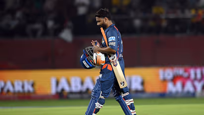 'റിഷഭ് പന്തിന് വൈറ്റ് ബോള്‍ ക്രിക്കറ്റിനെ കുറിച്ച് ധാരണയില്ല'; രൂക്ഷ വിമര്‍ശനവുമായി മുന്‍ താരം