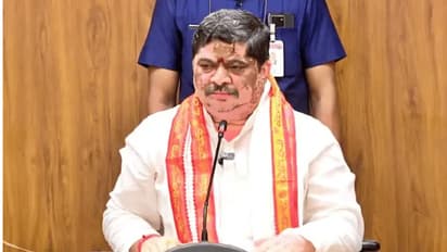 Telangana: తెలంగాణలో.. ఆర్టీసీ బస్సులు తిరగవ్.. బస్సుల సమ్మె ఎప్పటికి తొలగేనో?