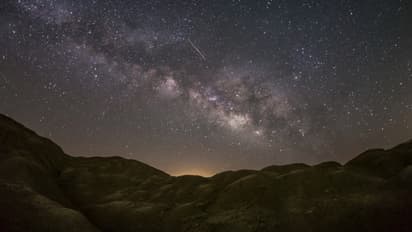 ഫ്ലവർ മൂൺ, ഉൽക്കാവർഷങ്ങൾ; കുവൈത്തിന്റെ ആകാശം ജ്യോതിശാസ്ത്ര പ്രതിഭാസങ്ങൾക്ക് സാക്ഷ്യം വഹിക്കും