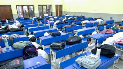 എല്ലാ സ്കൂളുകള്ക്കും അംഗണവാടികള്ക്കും ഇനിയൊരു അറിയിപ്പുണ്ടാകും വരെ അവധി; പ്രഖ്യാപനവുമായി ജോധ്പൂര് കളക്ടർ