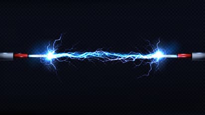 టాలీవుడ్ లో విషాదం.. ఏసీ షార్ట్ సర్క్యూట్ కావడంతో కొరియోగ్రాఫర్ మృతి 