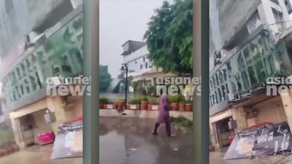 റാവൽപിണ്ടി ക്രിക്കറ്റ് സ്റ്റേഡിയത്തിനുനേരെ ആക്രമണം? ദൃശ്യങ്ങൾ പുറത്ത്, പിഎസ്എൽ മത്സരം കറാച്ചിയിലേക്ക് മാറ്റി