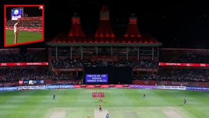 INDIA PAKISTAN WAR: పంజాబ్-ఢిల్లీ మ్యాచ్.. స్టేడియం వదిలి వెళ్ళిన అభిమానులు