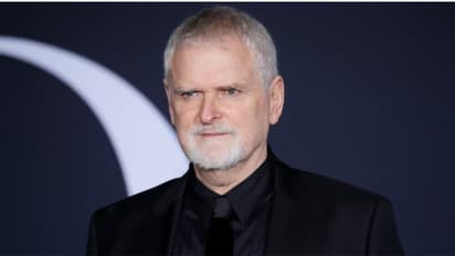 బ్రెయిన్ క్యాన్సర్ తో 'ఫిఫ్టీ షేడ్స్' మూవీ డైరెక్టర్ జేమ్స్ ఫోలీ మృతి 