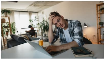  വർഷം വെറും 84 ദിവസം ജോലി, ശമ്പളം 66 ലക്ഷം, പക്ഷേ ജീവിതം ബോറടിയെന്ന് പരാതി 