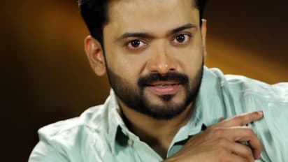 'അതിര്‍ത്തിയില്‍ കുടുങ്ങിയ മണിക്കുട്ടൻ ഞാനല്ല', വാര്‍ത്തയില്‍ പ്രതികരണവുമായി നടൻ