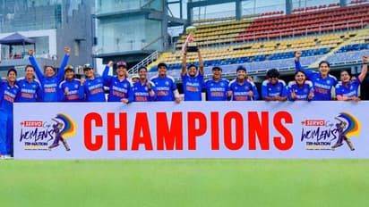 India: స్మృతి మంధాన సెంచరీతో ఇండియా గెలుపు.. ట్రై సిరీస్ మనదే !