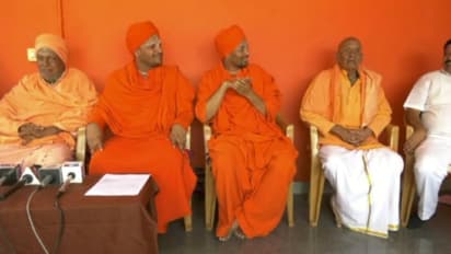 'ನಮ್ಮ ಆಶೀರ್ವಾದ ಸದಾ ಇರುತ್ತೆ; ಪ್ರಧಾನಿ ಮೋದಿಗೆ ಚಾಮರಾಜನಗರ ಮಠಾಧೀಶರಿಂದ ಬೆಂಬಲ