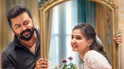 ഇന്ദ്രജിത്ത്-അനശ്വര രാജൻ ചിത്രം; 'മിസ്റ്റർ ആൻ്റ് മിസിസ് ബാച്ചിലര്' റിലീസ് തീയതി പുറത്ത്