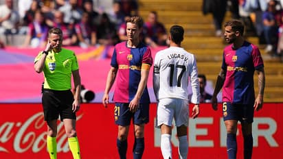 ಬಾರ್ಸಾ vs ರಿಯಲ್: ವಿವಾದಾತ್ಮಕ VAR ನಿರ್ಧಾರಗಳಿಂದ ಕೋಪಗೊಂಡ ಫ್ಯಾನ್ಸ್‌