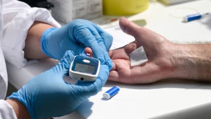 5 things to do on an empty stomach to control blood pressure and diabetes