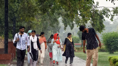 weather: అండమాన్ తీరానికి నైరుతి రుతుపవనాలు..  ఏపీ, తెలంగాణ రాష్ట్రాల‌కు అల‌ర్ట్  