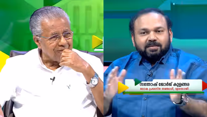 'ജപ്പാനിൽ ബസ് മറ്റൊരു ബസിന്റെ പിന്നിലിടിച്ചു, പിന്നെ നടന്നത് കേരളത്തിലാണെങ്കിൽ സംഭവിക്കില്ല'; ചിരിയോടെ പിണറായി